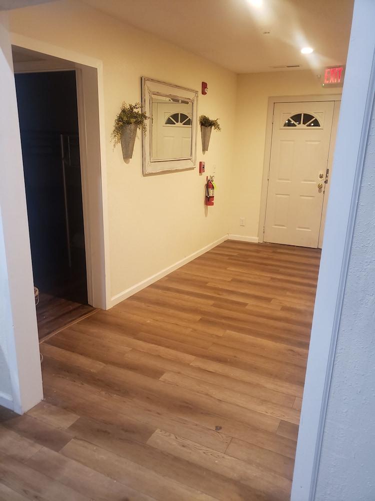 Branson King Resort and Suites photo 21