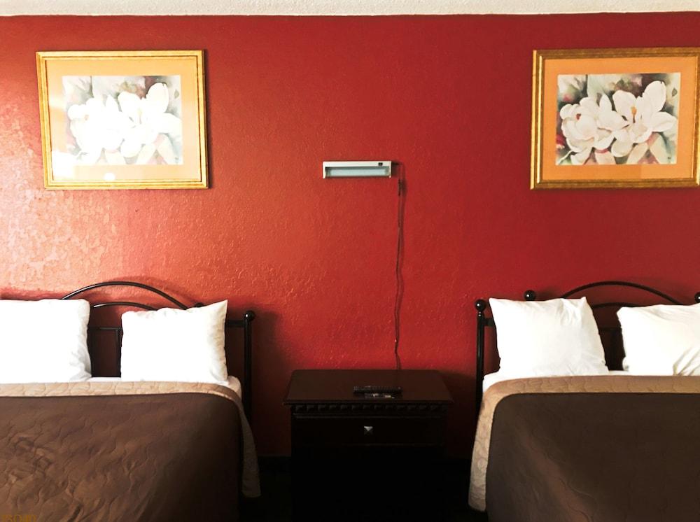 Stay Inn and Suites photo 13