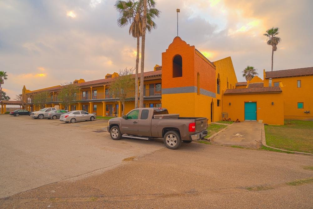 OYO Hotel Kingsville Hwy 77 photo 27