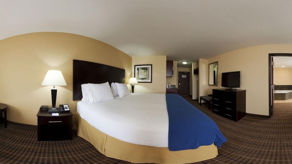Holiday Inn Express Hotel & Suites Pauls Valley by IHG photo 6