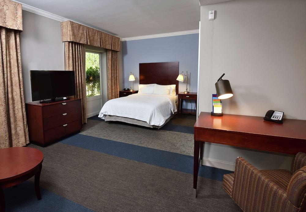 Hampton Inn Alexander City photo 9