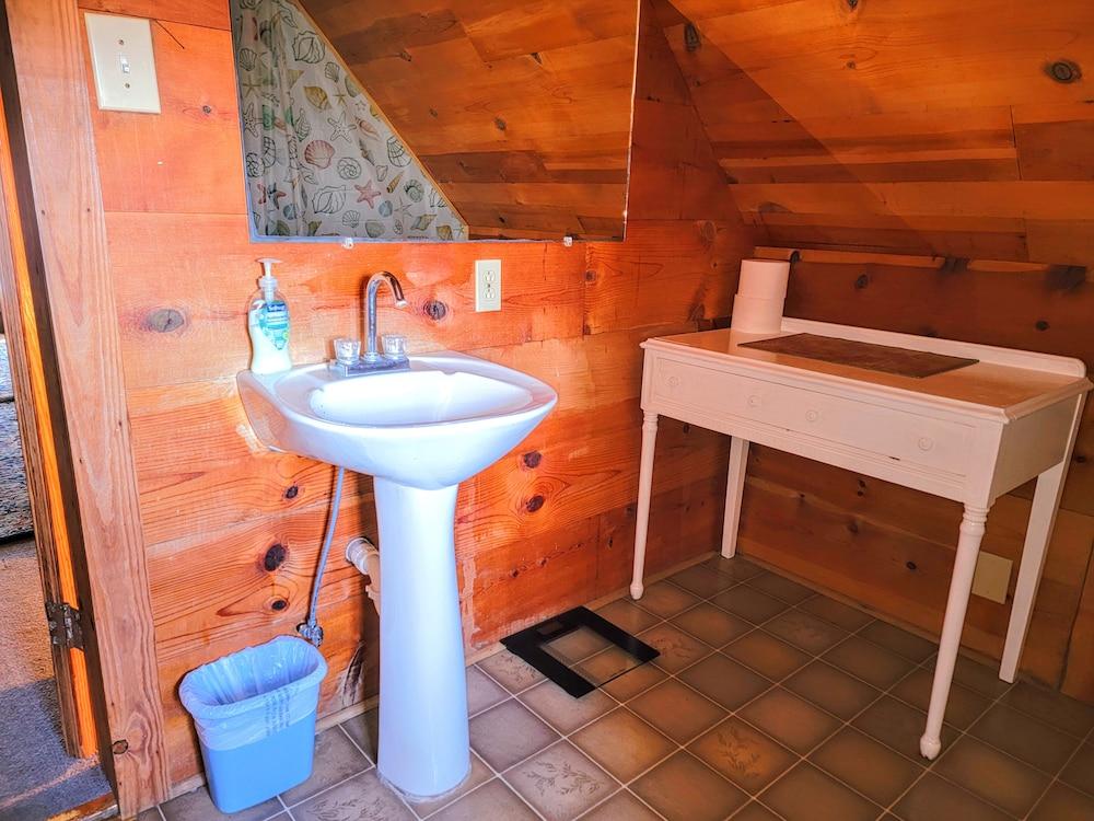 Beaufort Harbour Suites photo 44