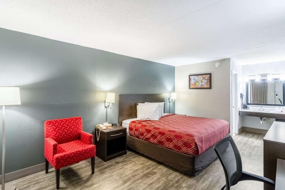 Econo Lodge Crestview South photo 14