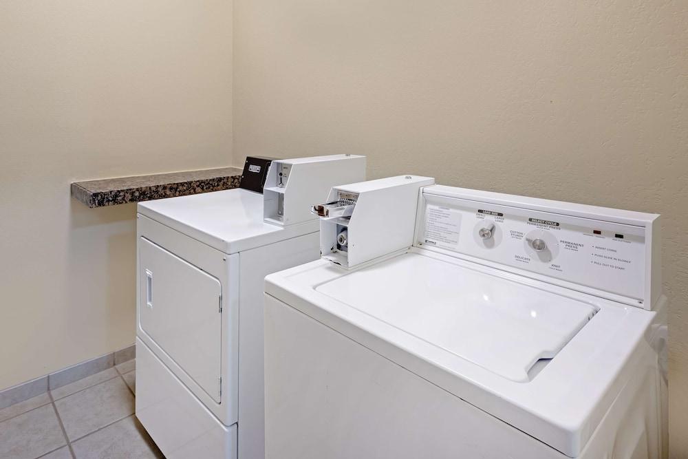 Best Western Plus Guymon Hotel & Suites photo 29