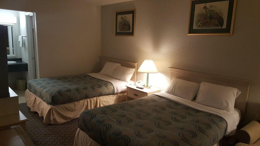 The Brooke Hotel photo 22