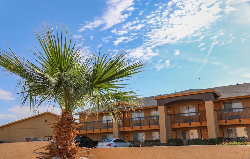Budget Inn photo 26