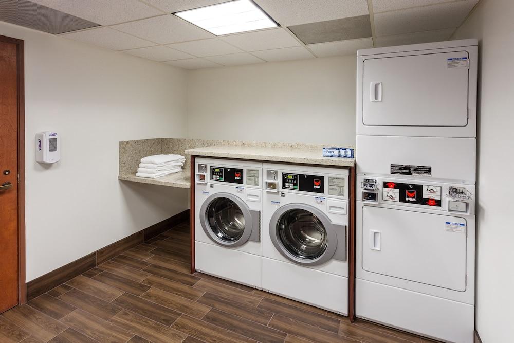 Holiday Inn Express & Suites Carpinteria by IHG photo 30