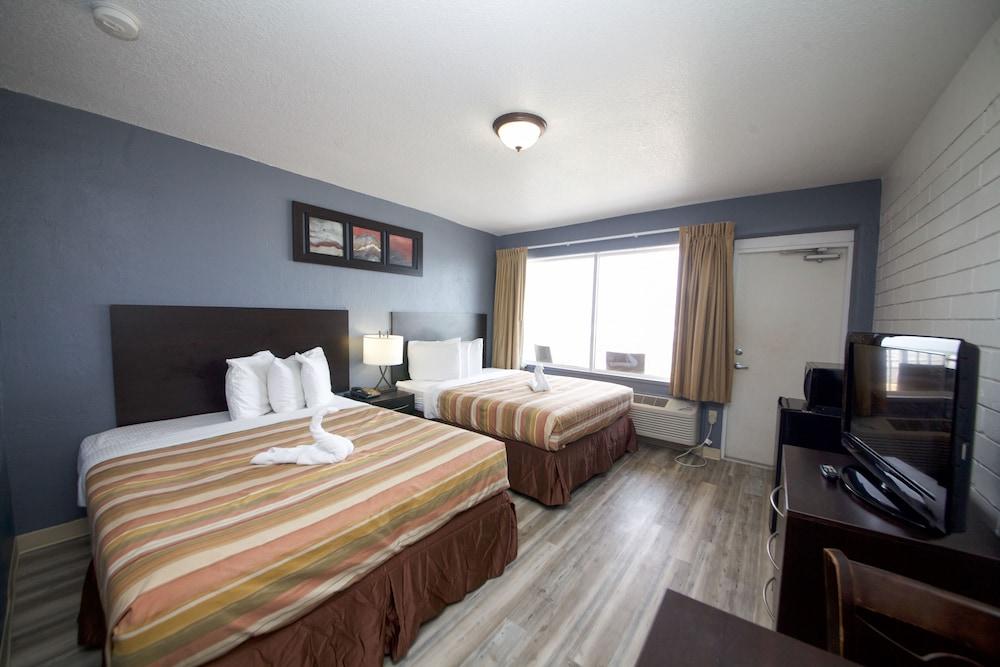 The Beach House Inn photo 29