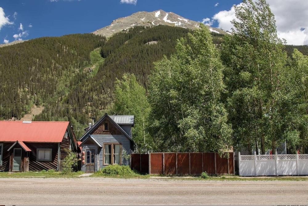 Kendall Mountain Lodge photo 31