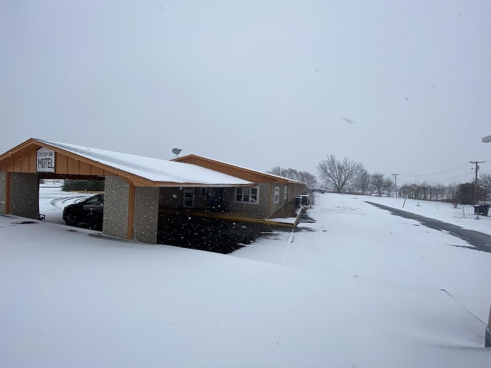 Century inn motel photo 26