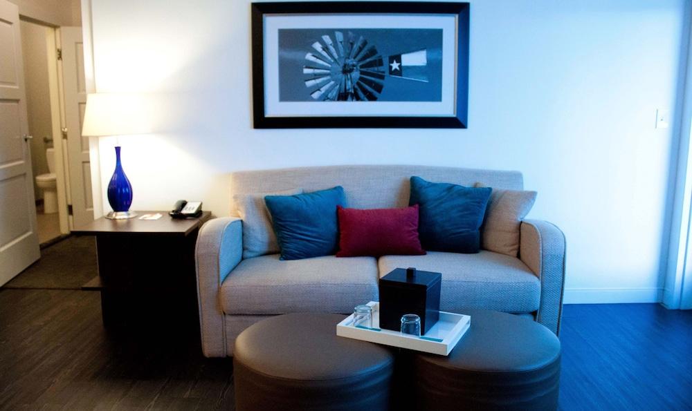 Hotel Indigo WACO - BAYLOR by IHG photo 85