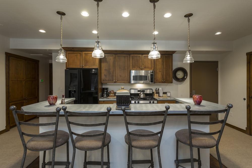 Silver Baron Lodge at Deer Valley photo 10