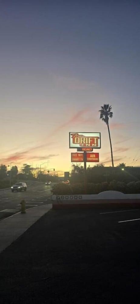 Drift Inn photo 16