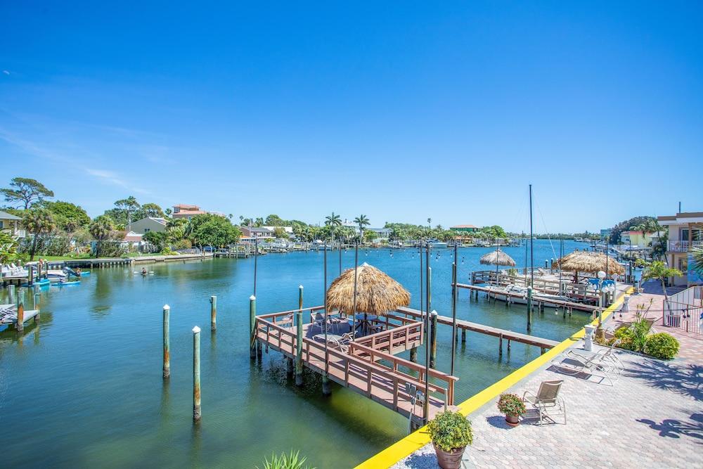 Bayview Plaza Waterfront Resort photo 19