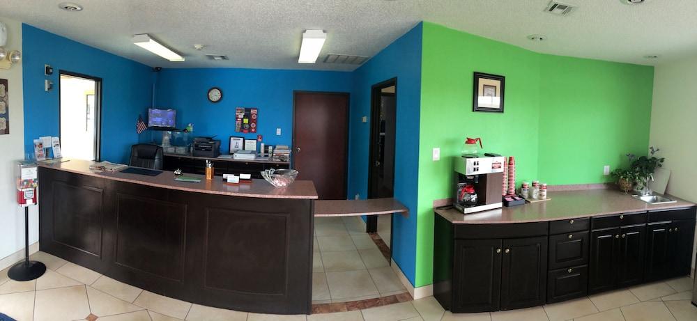 Executive Inn photo 3