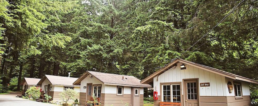 3 Rivers Resort and Guide Service — hotel in Forks