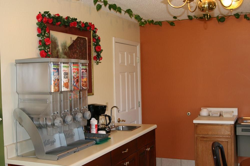 Coach Inn photo 34