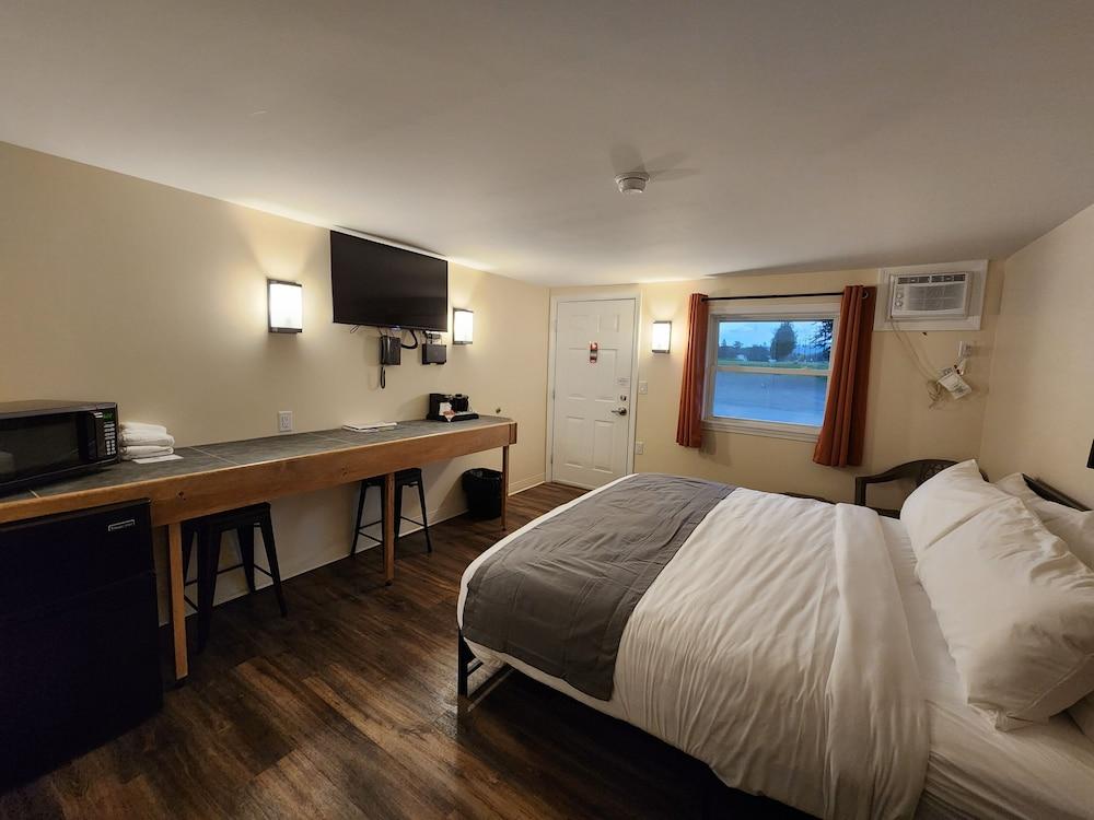 Colebrook C.C. & Motel photo 30