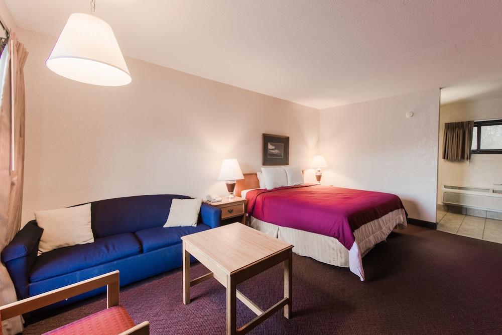 Mountain House Inn photo 5