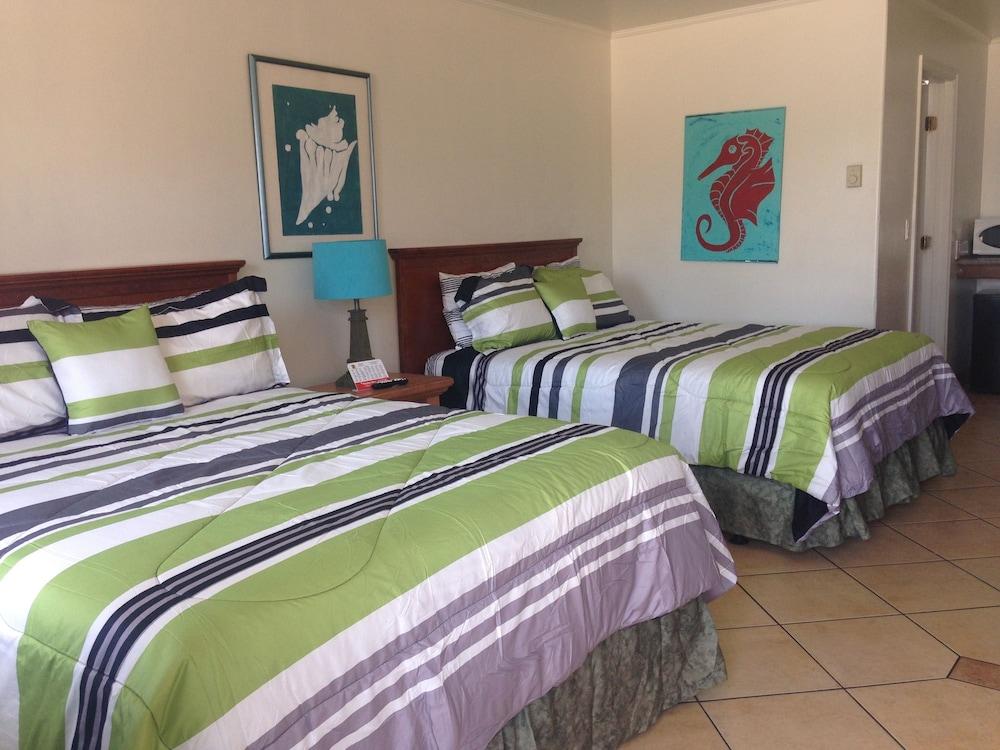 The Shores Inn and Beach Houses photo 52