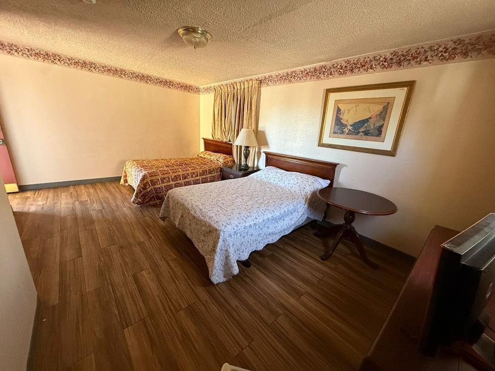 Springs Inn by Capital O I 25 photo 32