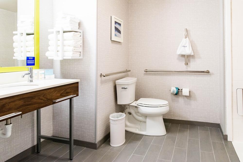 Hampton Inn Paris photo 28
