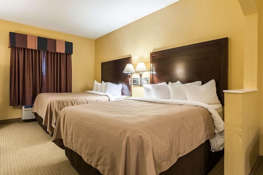 Quality Inn & Suites Lafayette photo 27