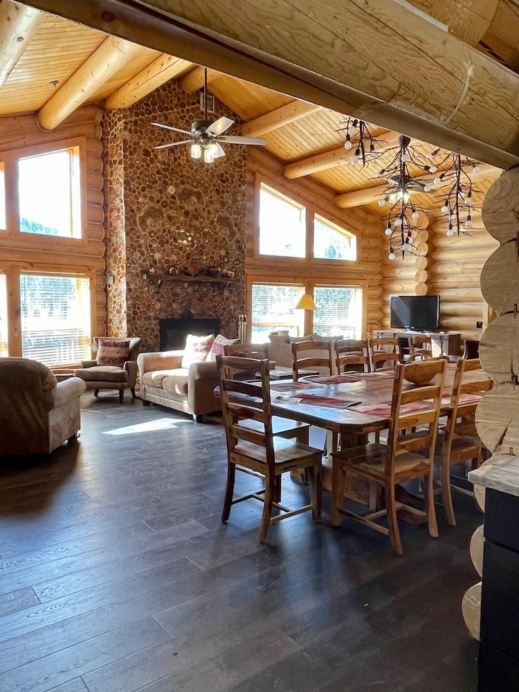 Black Tree Resort - The Lodge photo 7