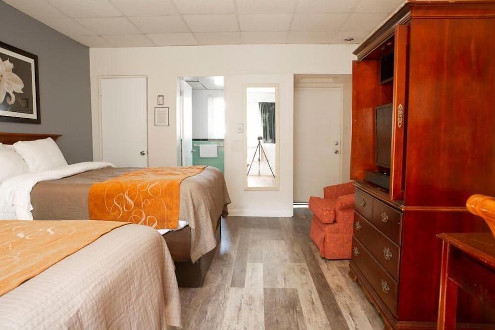 Bedford Motel photo 28
