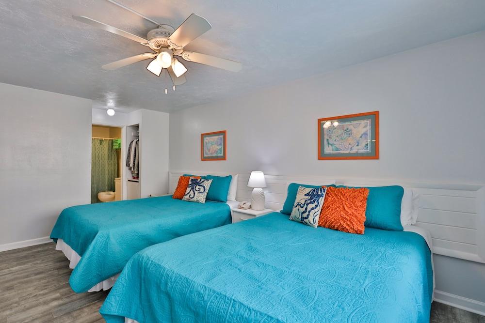 Coastal Waters Inn photo 24
