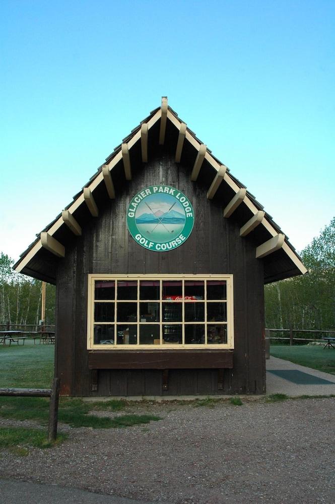 Glacier Park Lodge photo 27