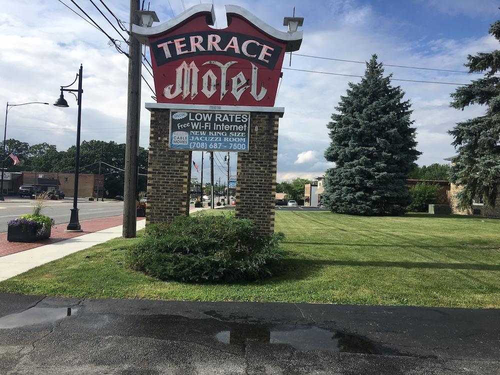 Terrace Motel photo 2