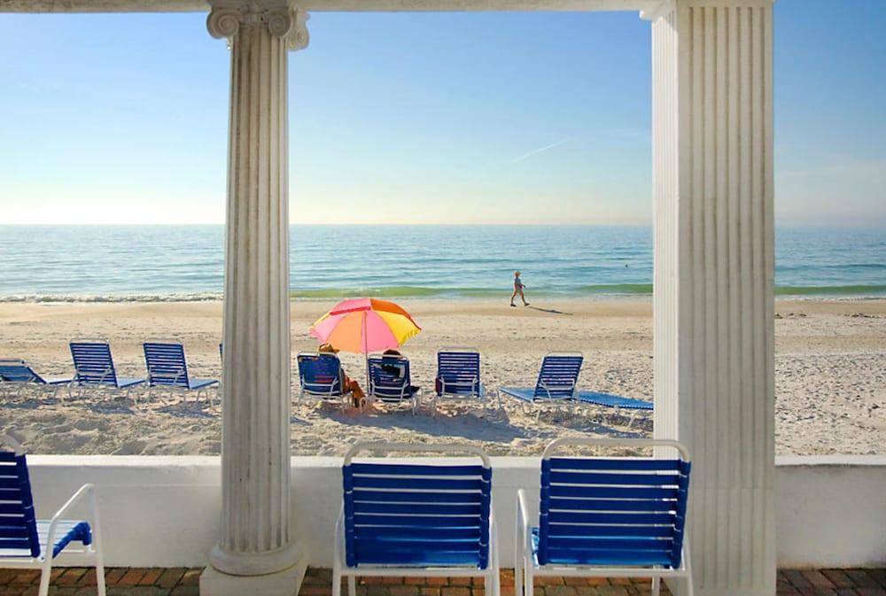 Via Roma Beach Resort photo 5