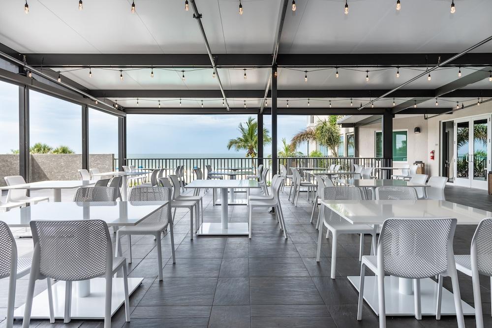 DiamondHead Beach Resort photo 14
