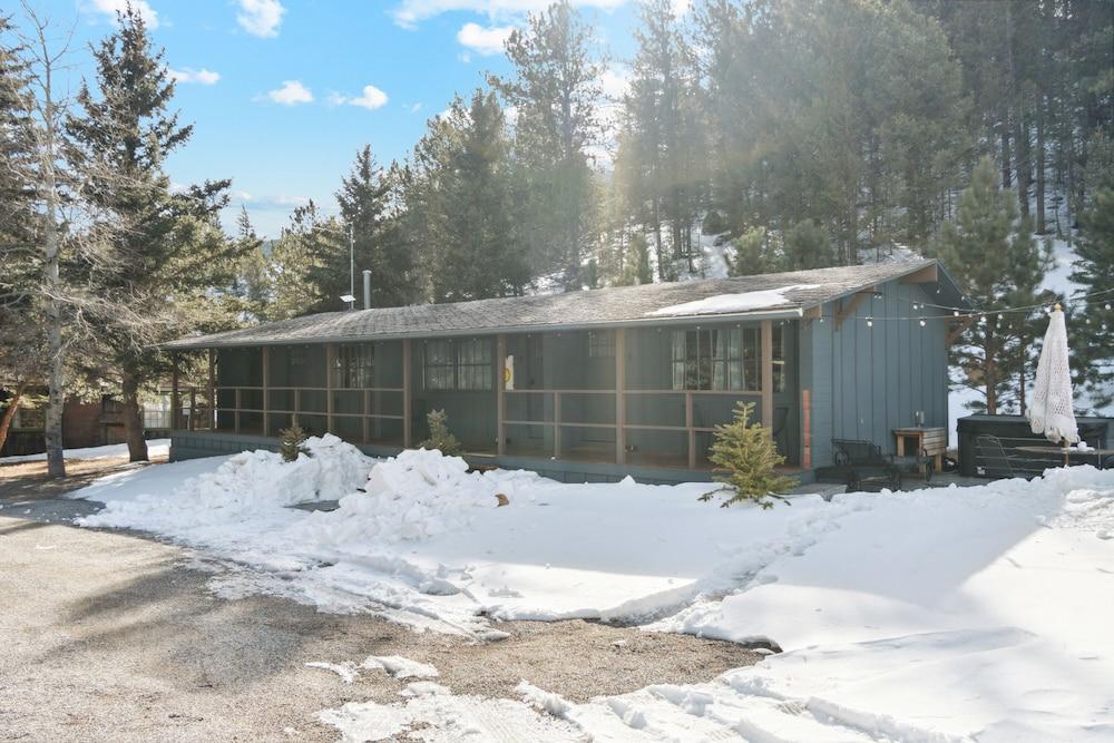 Ferncliff Lodge photo 79