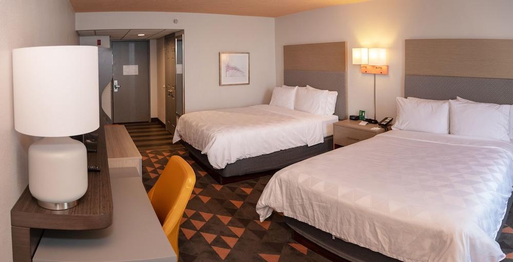 Wyndham Houston Hobby Airport photo 2