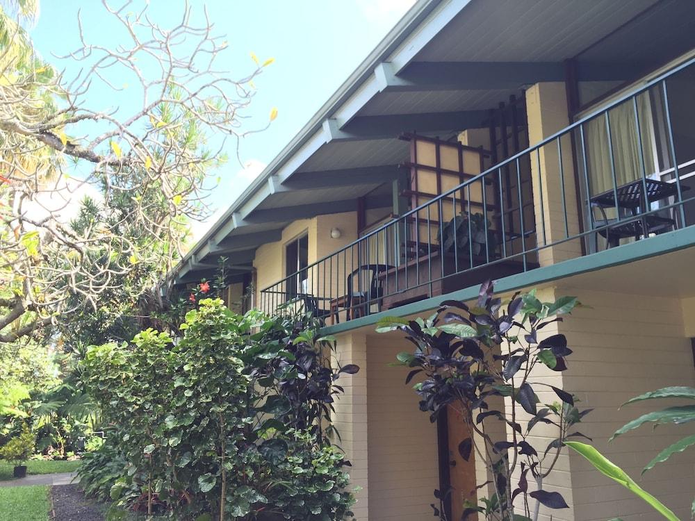 Dolphin Bay Hotel photo 5