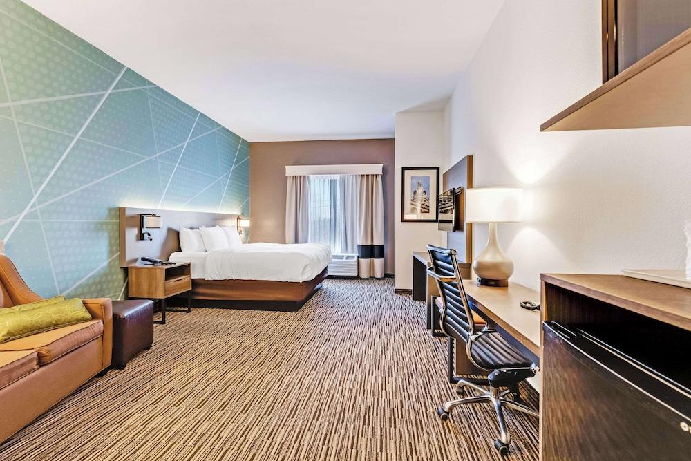 Comfort Suites Murfreesboro Shopping District photo 5
