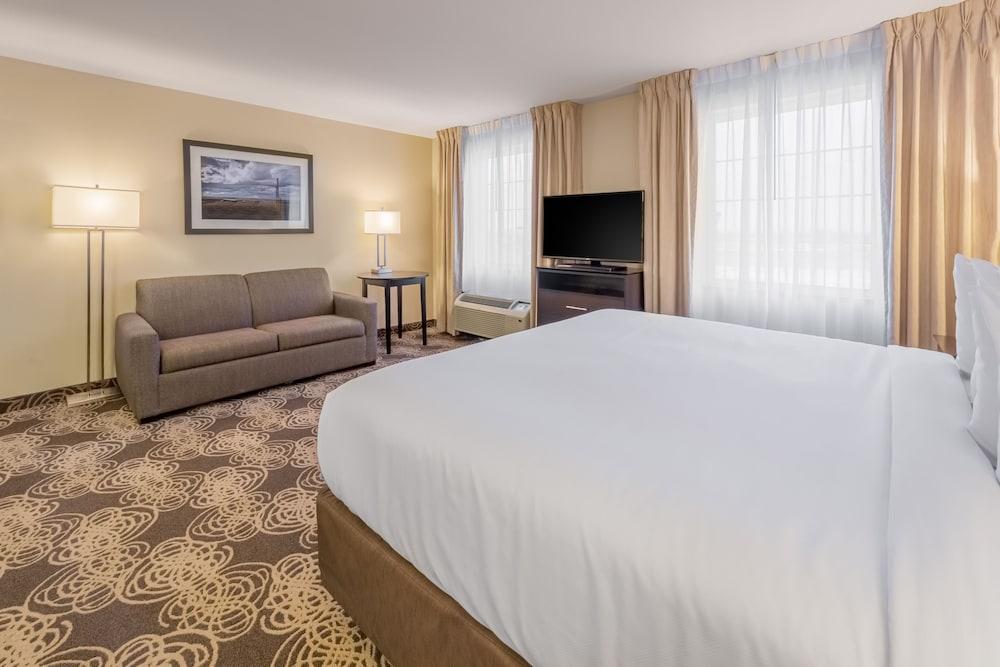 Landmark Suites photo 15