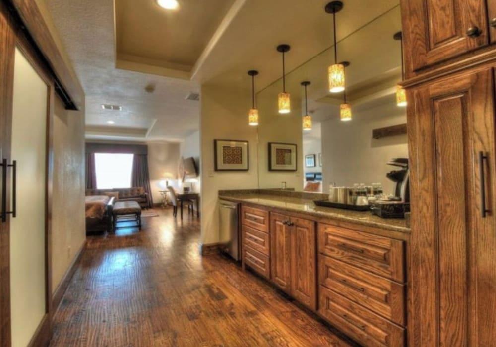 Sundance Club Resort and Spa photo 3