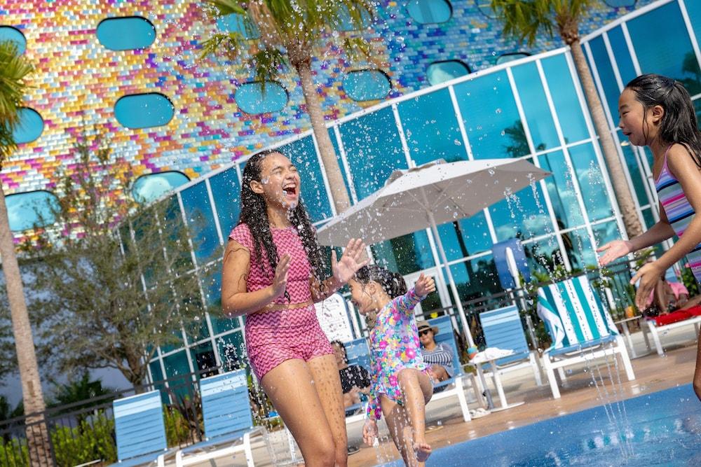 Universal's Stella Nova Resort photo 9