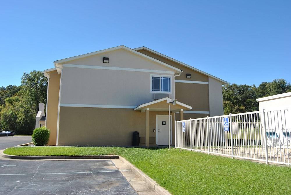 Super 8 by Wyndham Vicksburg photo 20