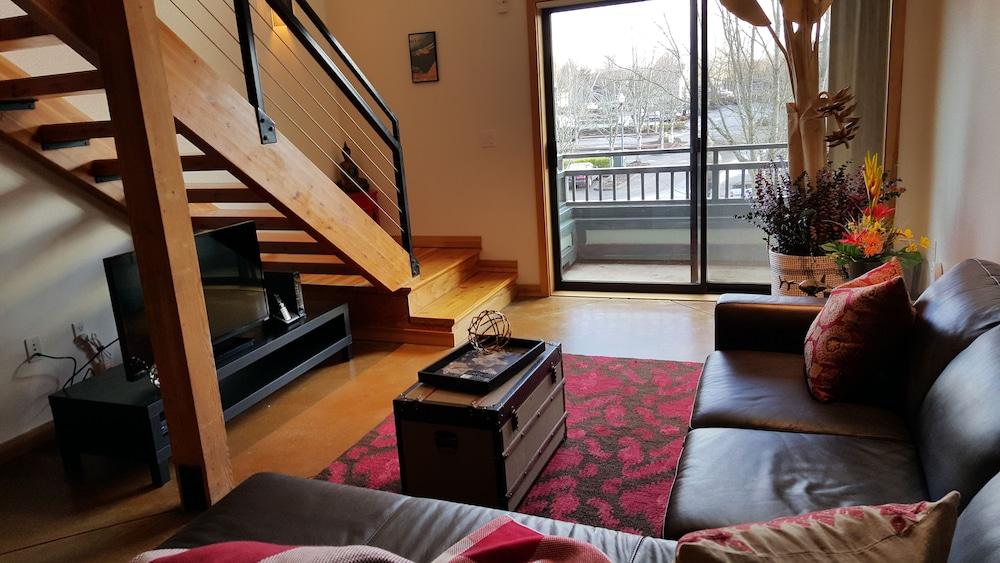 Orenco Lofts photo 12