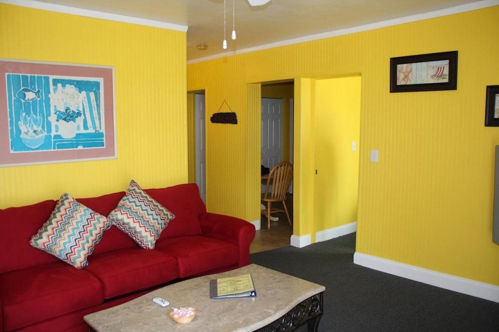 Barefoot Bay Resort & Marina photo 29