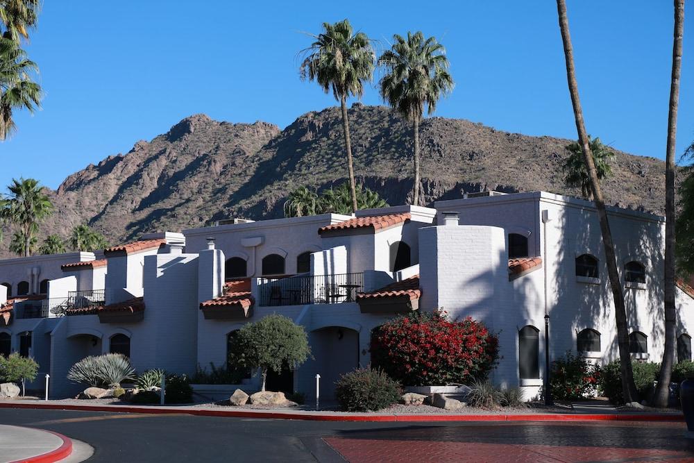 Scottsdale Camelback Resort photo 63