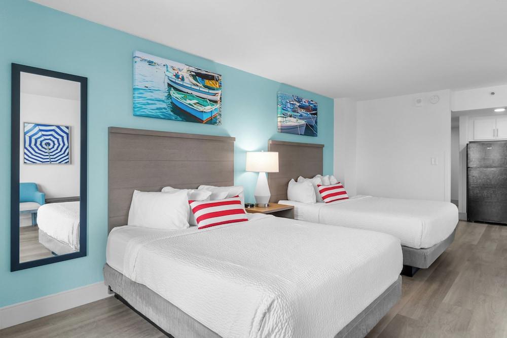 Compass Cove Resort photo 97