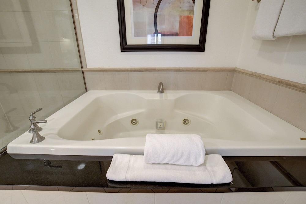 Blu Cashmere Suite photo 52