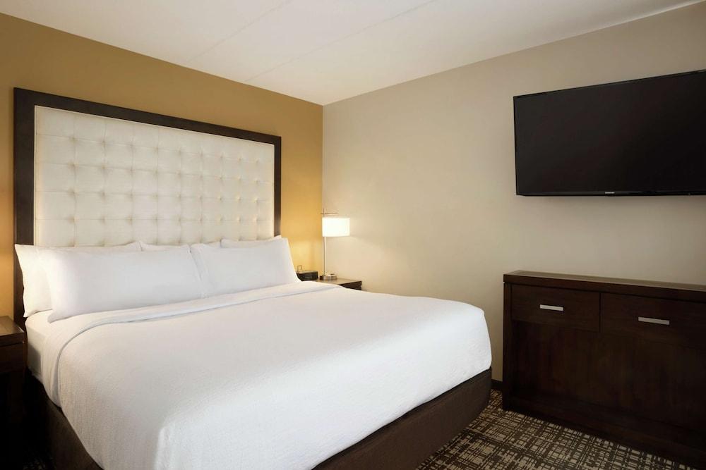 Embassy Suites Oklahoma City Downtown/Medical Center photo 5