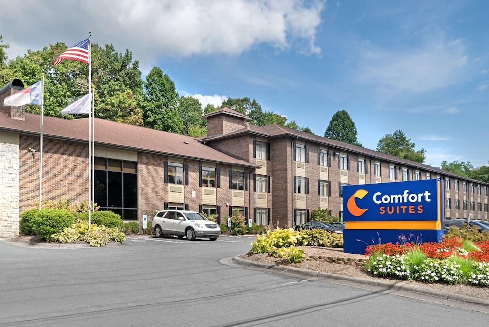 Comfort Suites Boone - University Area photo 37