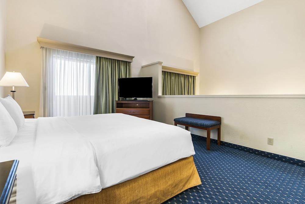 Thousand Hills Resort Hotel photo 23